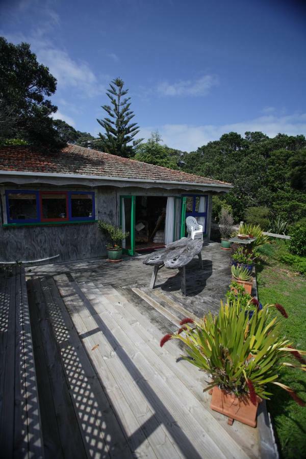 Bethells Beach Cottages Екстер'єр фото