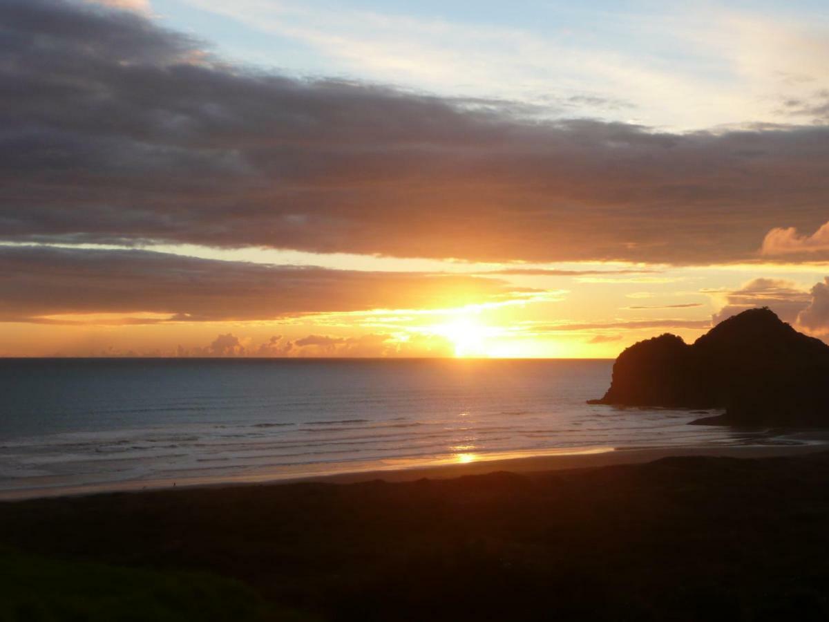 Bethells Beach Cottages Екстер'єр фото