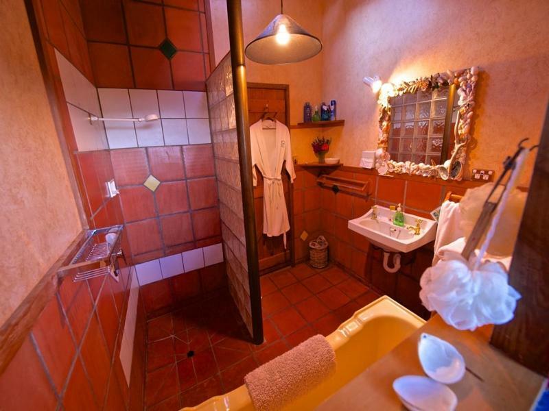 Bethells Beach Cottages Екстер'єр фото