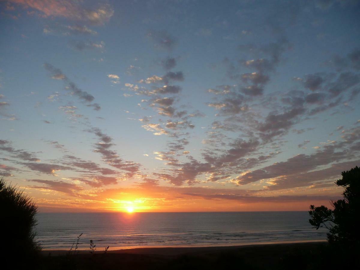 Bethells Beach Cottages Екстер'єр фото